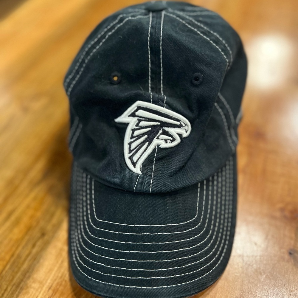 Atlanta Falcons ball cap in GUC
